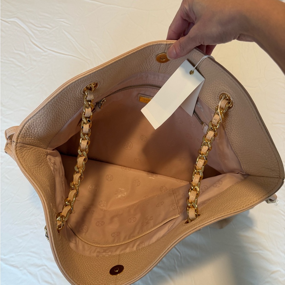 Tory Burch Blush Leather Shoulder Bag with Chain Straps - Picture 5 of 7